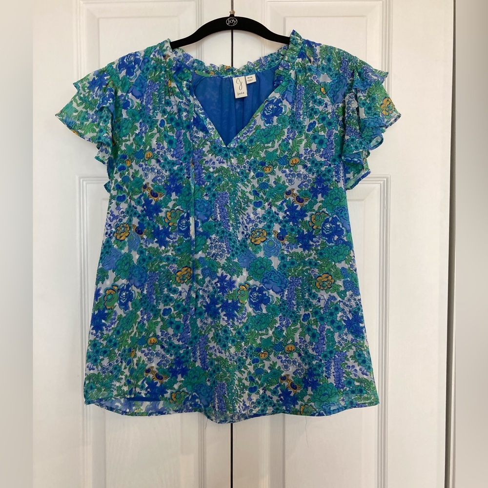 Joie flutter sleeve top, size Medium. Never worn.